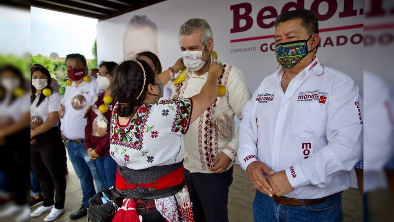 Bedolla asume compromisos con pueblos indígenas de Michoacán