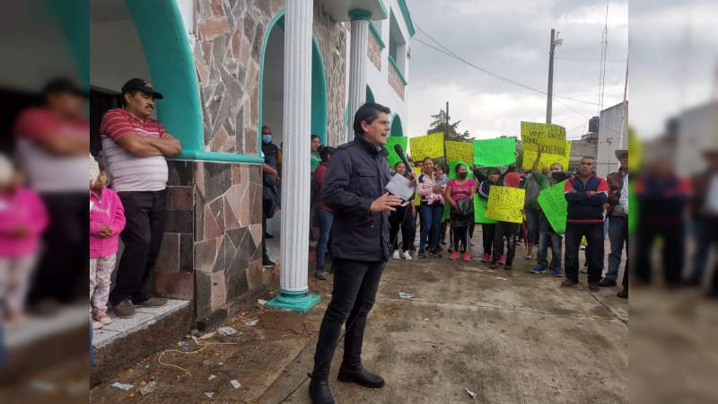 Continúa el recorrido del candidato Toño Ixtláhuac por toda la geografía zitacuarense
