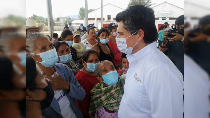 Continúa el recorrido del candidato Toño Ixtláhuac por toda la geografía zitacuarense