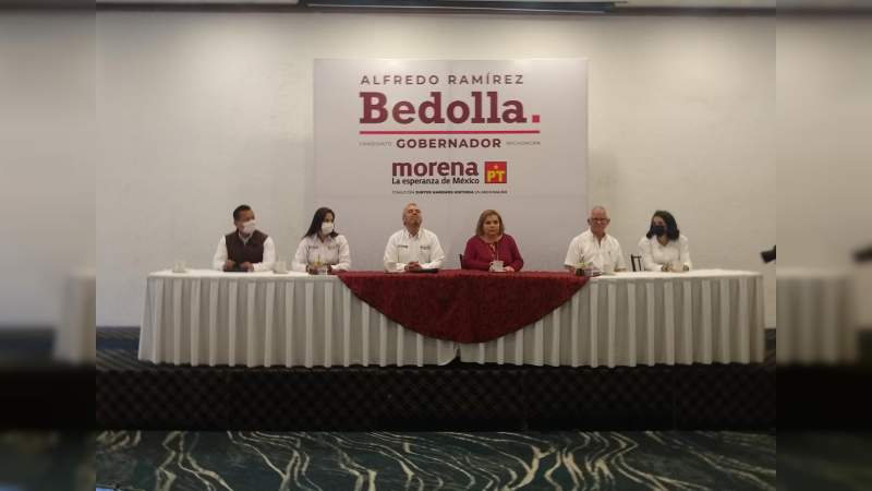 Selene Vázquez se une a la campaña de Alfredo Ramírez 