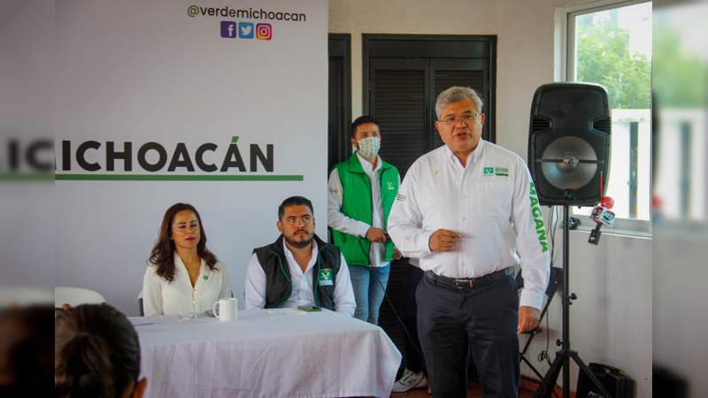 Magaña de la Mora critica la coalición Va por México 