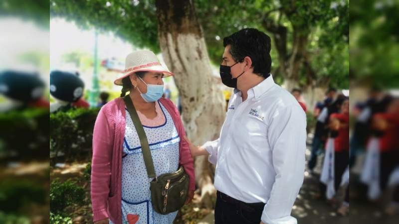 El tiempo de soluciones ante la crisis económica debe de llegar ya: Toño Ixtláhuac 