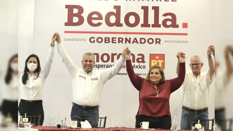 Se suma Selene Vázquez a campaña de Ramírez Bedolla; trabajarán plan de pacificación de Michoacán 