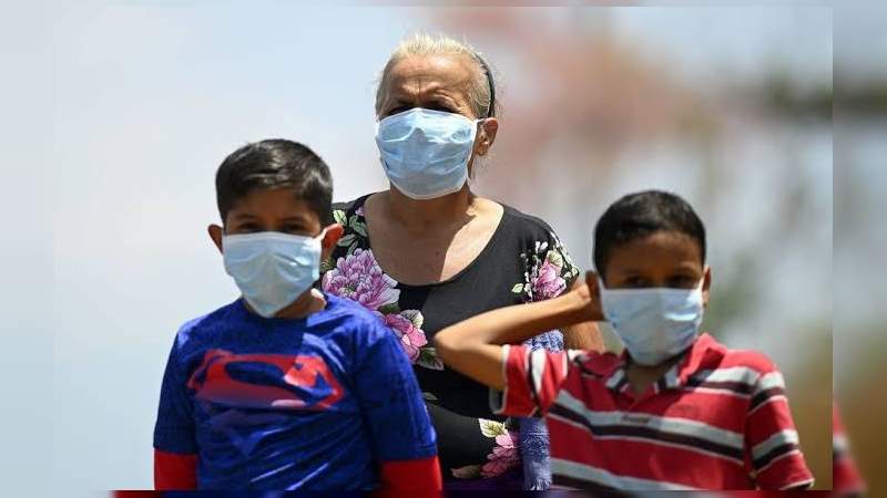 México avanza ante el Covid-19 continúan a la baja los casos, pero Quintana Roo presenta tendencia a la alza 