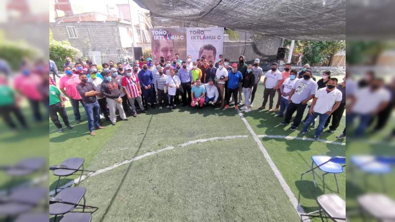 Trabajaremos para que Zitácuaro sea primer lugar en inversión al deporte:  Toño Ixtláhuac