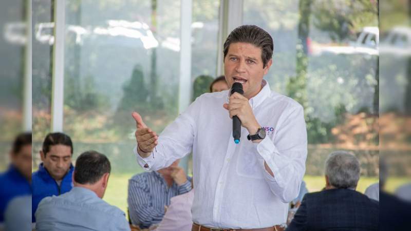 Alfonso Martínez denuncia sobornos de Morena en Villas del Pedregal y Capula 