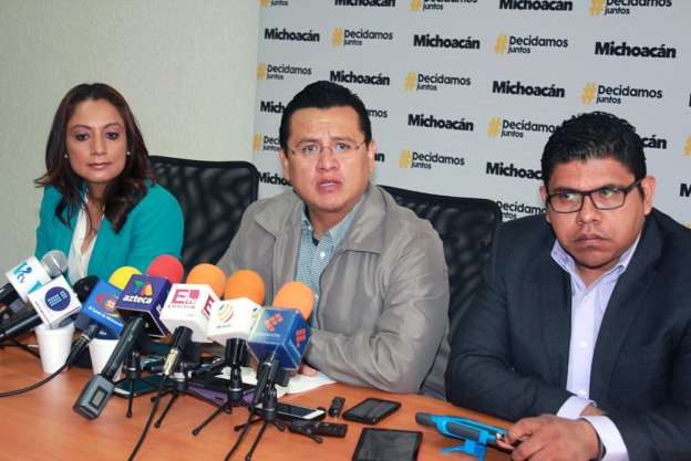 “Silvano Aureoles arrancará campaña arropado por todos los michoacanos”: Carlos Torres Piña 