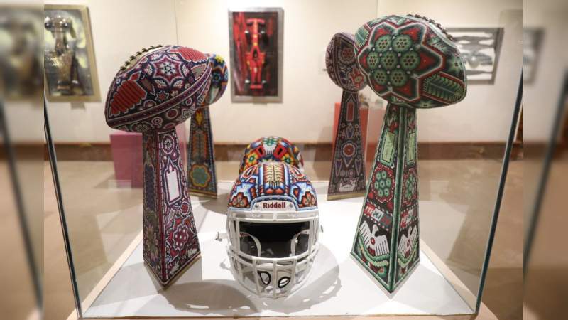 Llega a Michoacán, exposición de Arte Huichol a Clavijero
