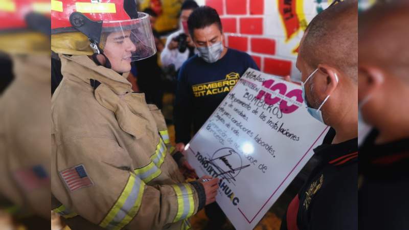 El cuerpo de Bomberos refleja el Zitácuaro que queremos: Toño Ixtláhuac