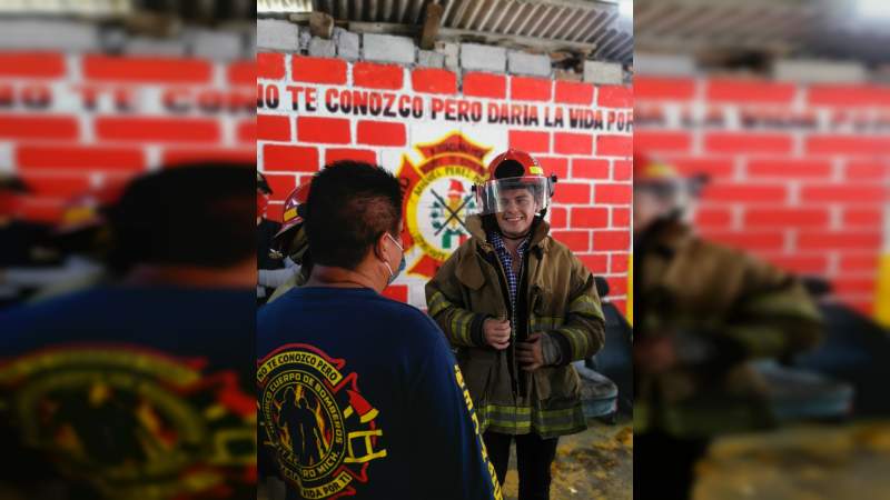 El cuerpo de Bomberos refleja el Zitácuaro que queremos: Toño Ixtláhuac