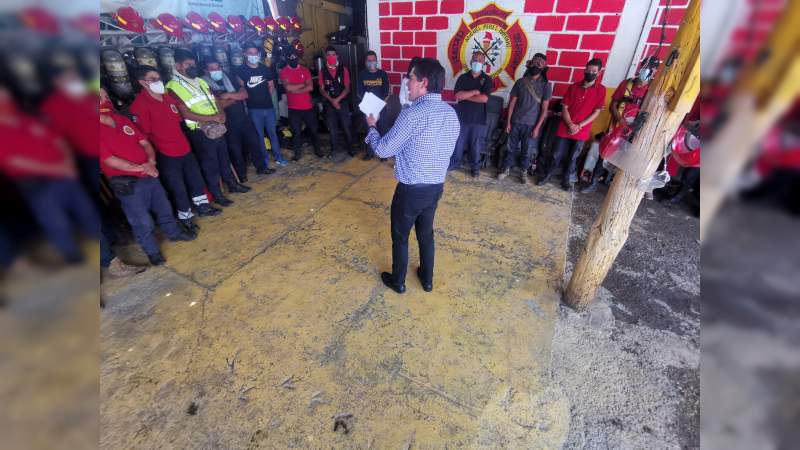 El cuerpo de Bomberos refleja el Zitácuaro que queremos: Toño Ixtláhuac