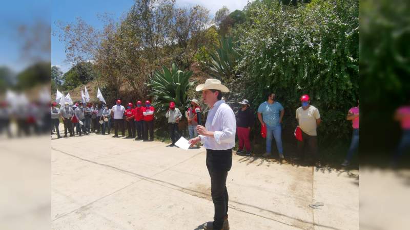 Lo que nuestras comunidades necesitan es una política seria y de resultados: Toño Ixtláhuac 