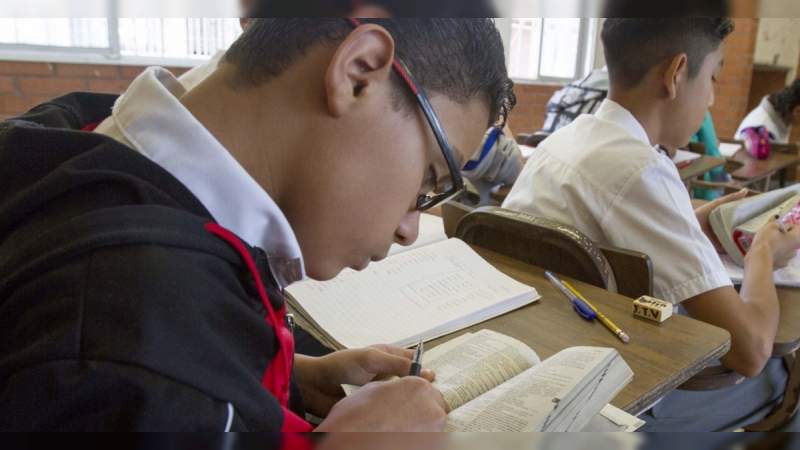 En Coahuila más de 20 mil alumnos regresaron a clases presenciales este lunes 