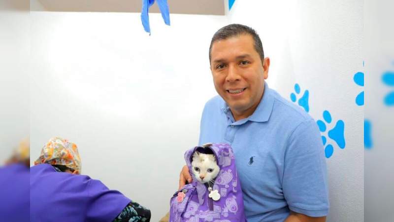 Compromete Juan Carlos Barragán proteger mascotas desde el Congreso del Estado 