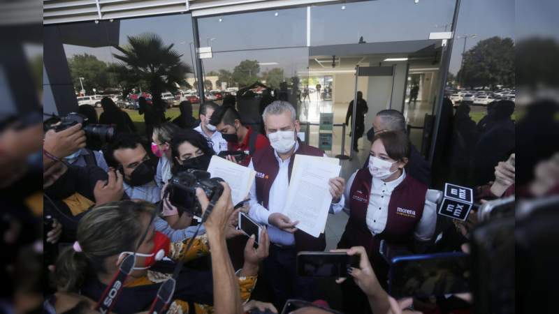 Presionan a trabajadores de gobierno para votar por Herrera, denuncian Bedolla y Andrade 