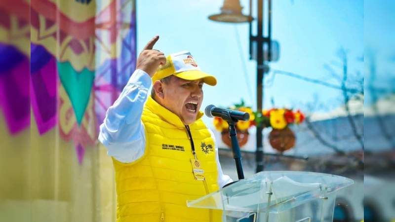 Faltan pocos días para escribir una nueva historia en Michoacán: Víctor Manríquez  