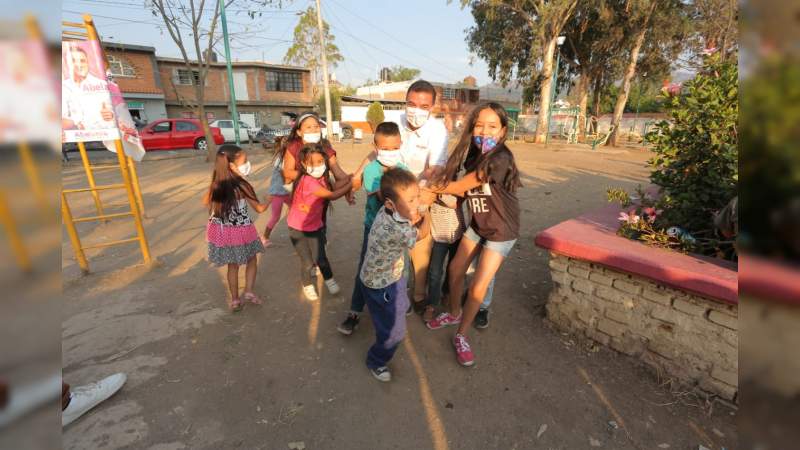 Las nuevas generaciones deberán ser de primera, debemos romper la brecha social: Abelardo Pérez    