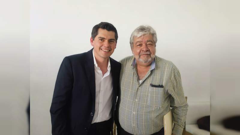 Se suman ex aspirantes y cuadros Morenistas a proyecto de Toño Ixtláhuac