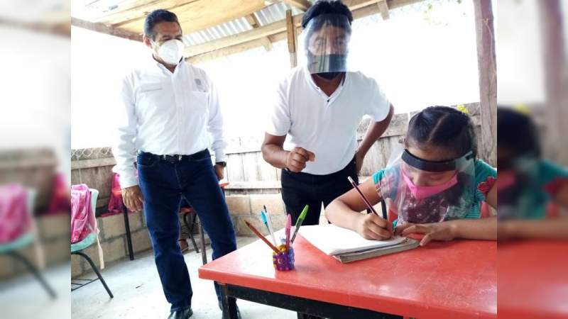 Suspenden clases presenciales en Campeche, tras regresar a semáforo amarillo 