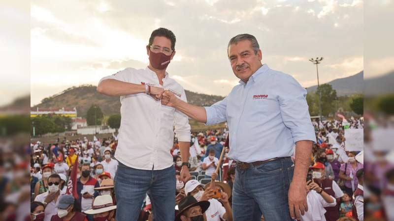 "Las encuestas dicen que vamos muy arriba y eso mismo se percibe en las calles”: Iván Pérez Negrón 