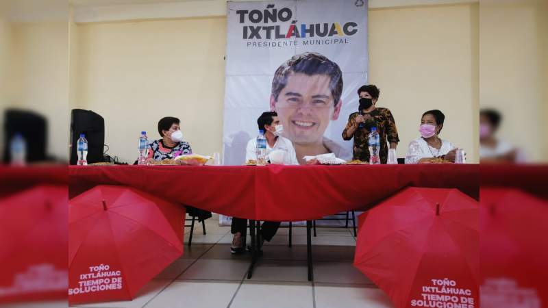 Los adultos mayores serán un sector privilegiado, atendido y apoyado por el gobierno municipal: Toño Ixtláhuac