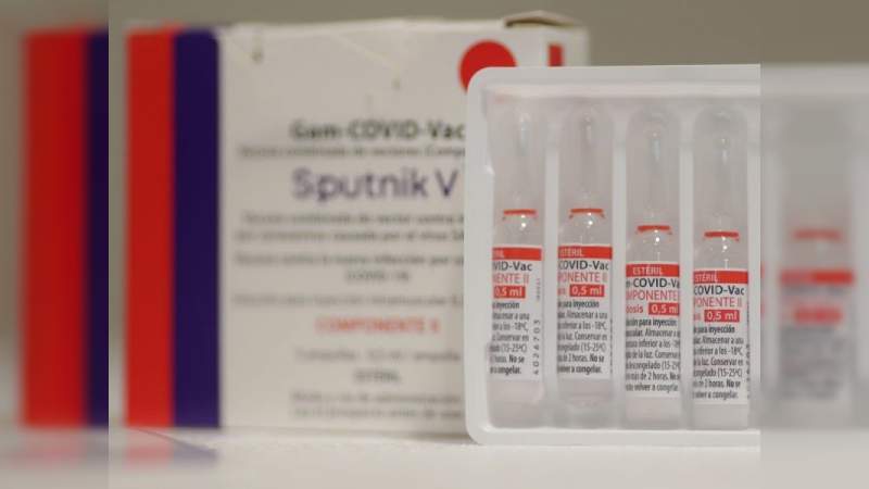Estudio revela que la vacuna Sputnik V es sumamente eficaz contra la variante brasileña de Covid-19 