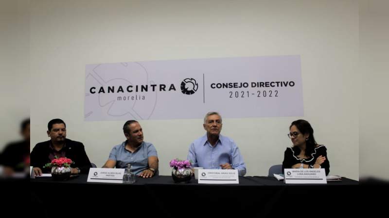 Saneamiento financiero para impulsar desarrollo económico: Cristóbal Arias   