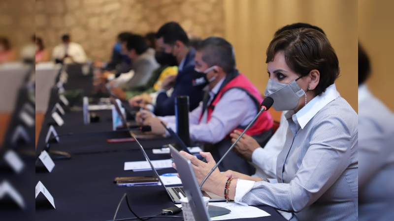 Equipo por Michoacán, fuerte y unido para defender la democracia: Adriana Hernández