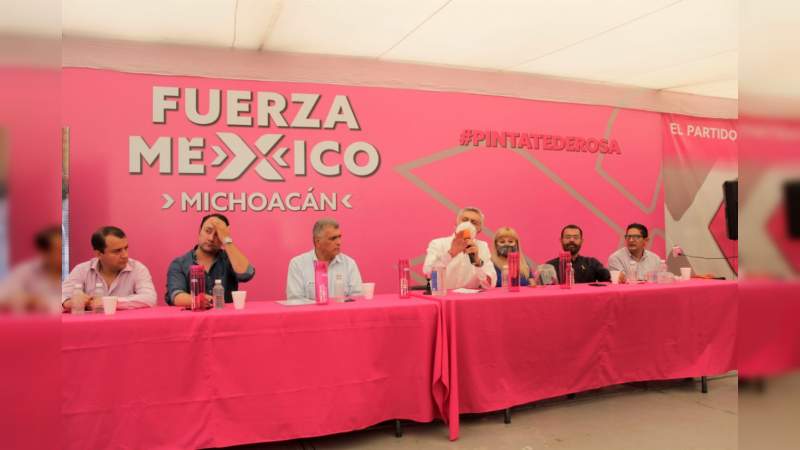 No declinaré, la mafia del poder se encuentra preocupada por su inminente derrota: Cristóbal Arias