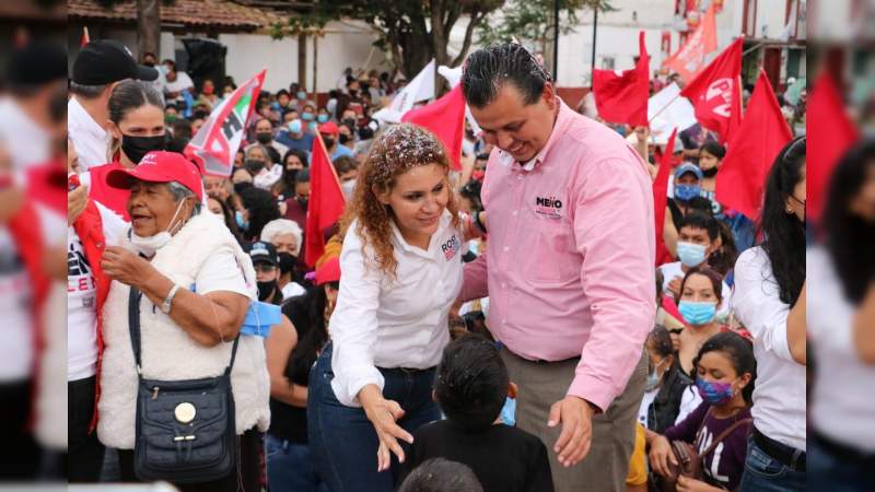 “Quiero decirles que hago mío cada uno de los compromisos que haya hecho Rosy Vanegas en el distrito”: Guillermo Valencia 
