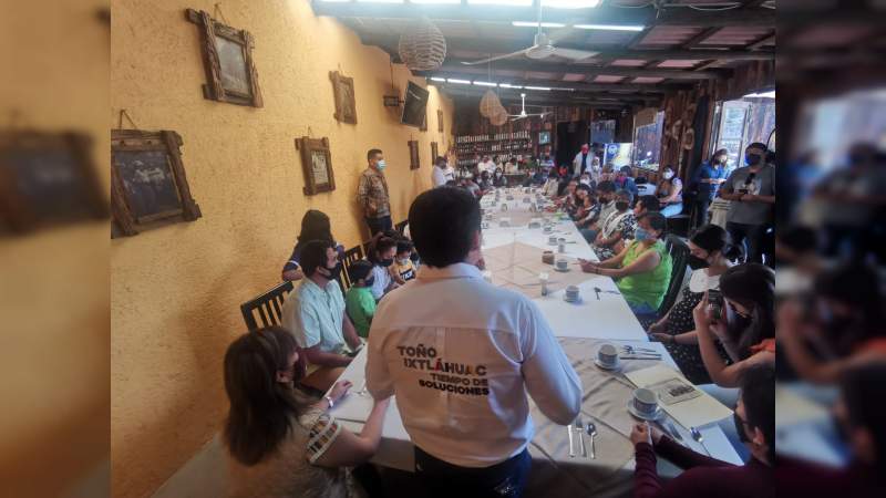 Comités morenistas se suman a la candidatura de Toño Ixtláhuac