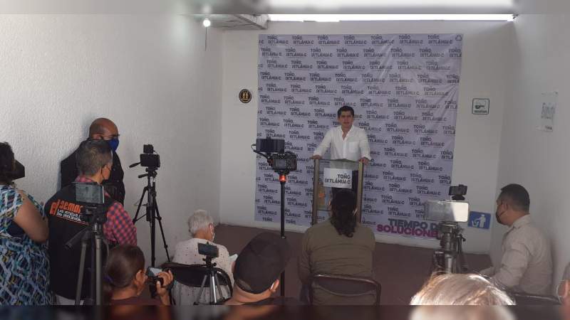Zitácuaro será líder en educación, capacitación de agua pluvial e inversión deportiva: Toño Ixtláhuac