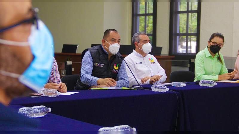 Más de 300 mujeres atendidas durante Jornada de Salud Mujer en Uruapan: Manuel Magaña