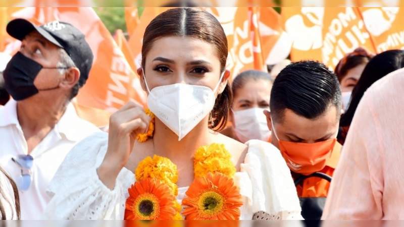 Denuncian secuestro de candidata y su familia en Guerrero 