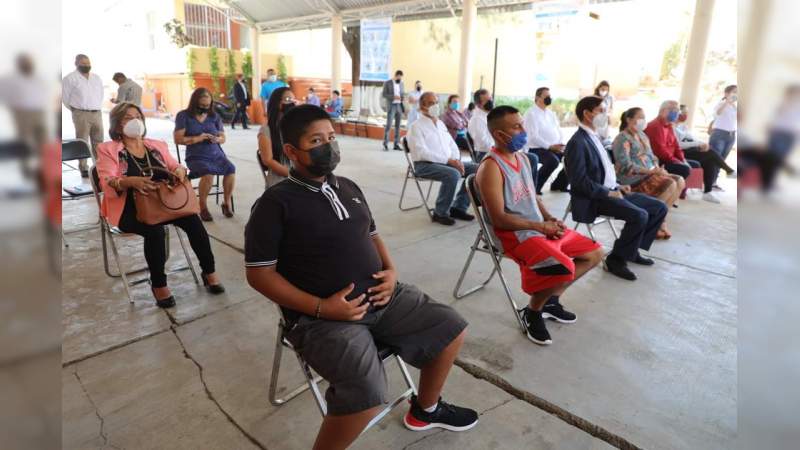 Continúan SEE y Unicef labores de higiene para reapertura de escuelas nivel básico en Michoacán