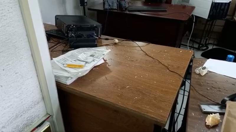 Tres empleados lesionados como resultado al ataque a las instalaciones del IMCED