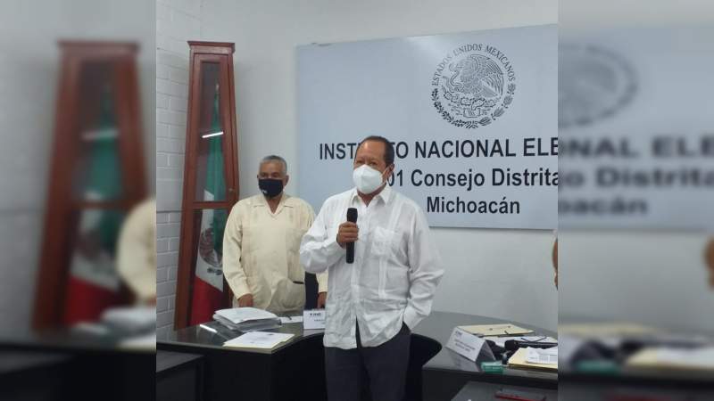 Leonel Godoy Rangel recibe constancia de mayoría como Diputado Federal Distrito 1 LC