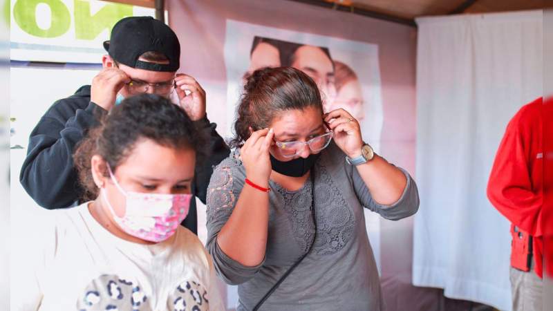 Invita Regiduría de Educación y Asistencia Social a la Jornada de Salud Visual en Uruapan 
