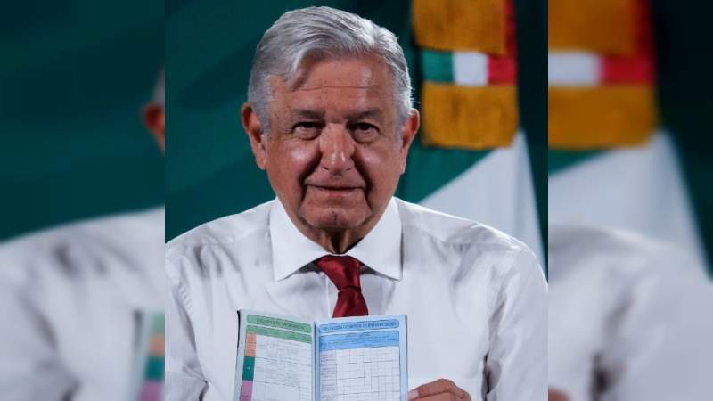 ­AMLO recibe segunda dosis de la vacuna de AstraZeneca 