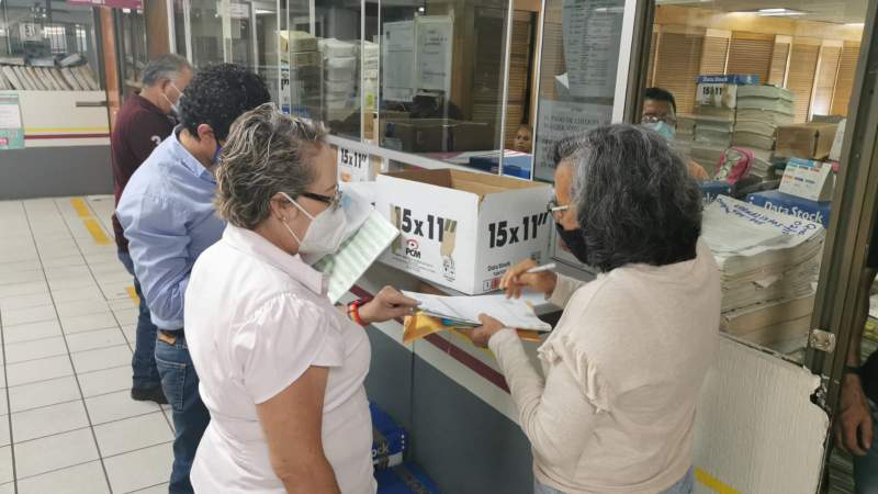 Trabajadores estatales y federales de la educación reciben pago de la primera quincena de junio 
