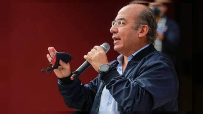 Después de recuperarse del Covid-19, Calderón asiste a la Basílica de Guadalupe a agradecer 