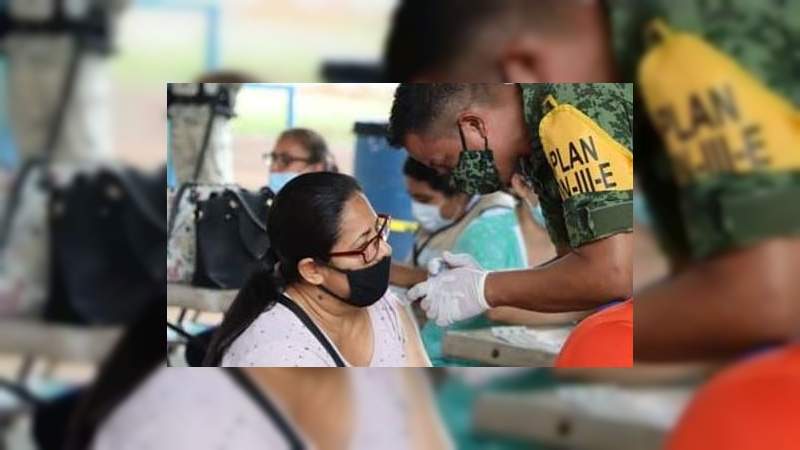 Concluye aplicación de vacuna contra el Covid-19 a población de 40 a 49 años de edad, en Apatzingán, Michoacán
