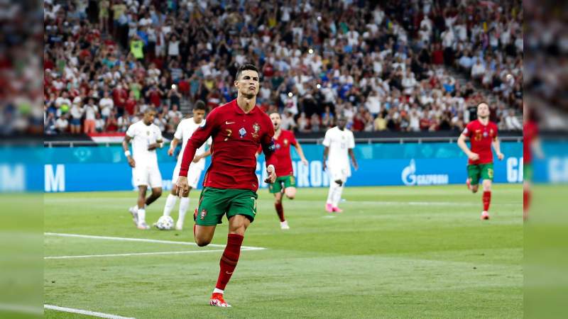 Cristiano Ronaldo, máximo goleador a nivel mundial 