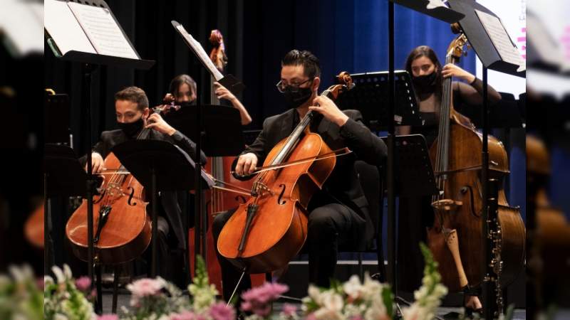 Noche llena de talento, juventud y amor a la cultura, en Pre Festival de Verano con Sinfonietta