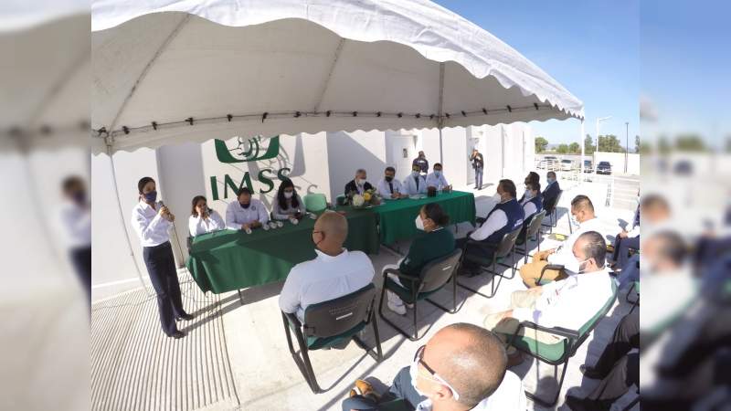 IMSS pone en marcha Hospital Temporal Covid-19 en Zamora, Michoacán 