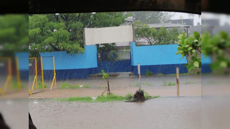 SEE dará seguimiento a escuelas afectadas en región Sierra-Costa tras paso de huracán “Enrique”