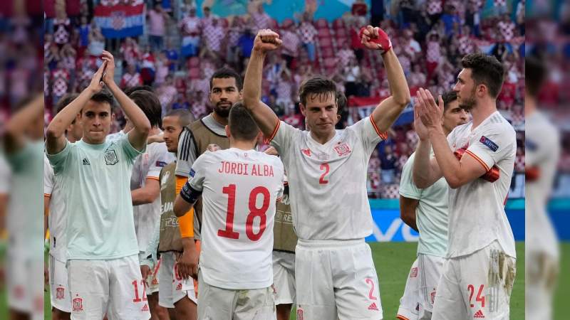 Tras verse en aprietos, España logra clasificación en tiempos extra 