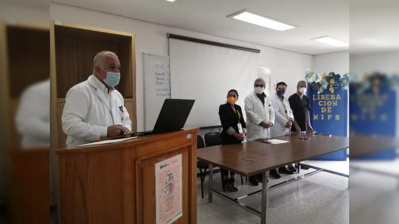 Egresan 30 Médicos Internos de Pregrado del Hospital General de Uruapan