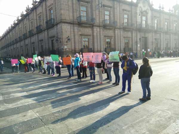 Exigen maestros para la telesecundaria 20 de Noviembre  - Foto 3 