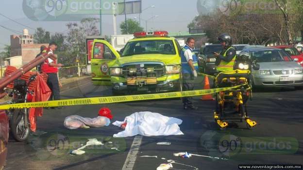 Muere motociclista en accidente sobre el libramiento, en Morelia - Foto 1 